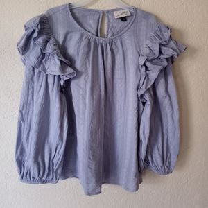 NWT Universal thread crew neck blouse with ruffle sleeves